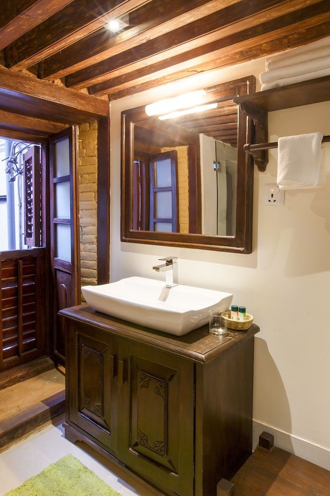 Hotel Patan House Classic Twin Room, 2 Twin Beds, Courtyard View 5