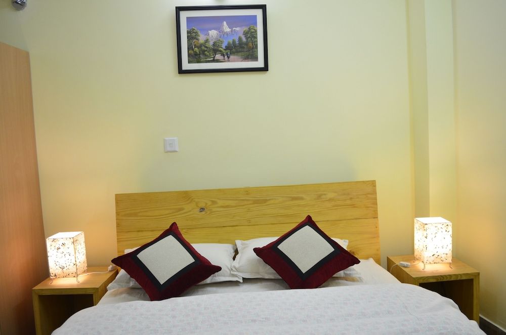 Comfort Room, 1 Queen Bed