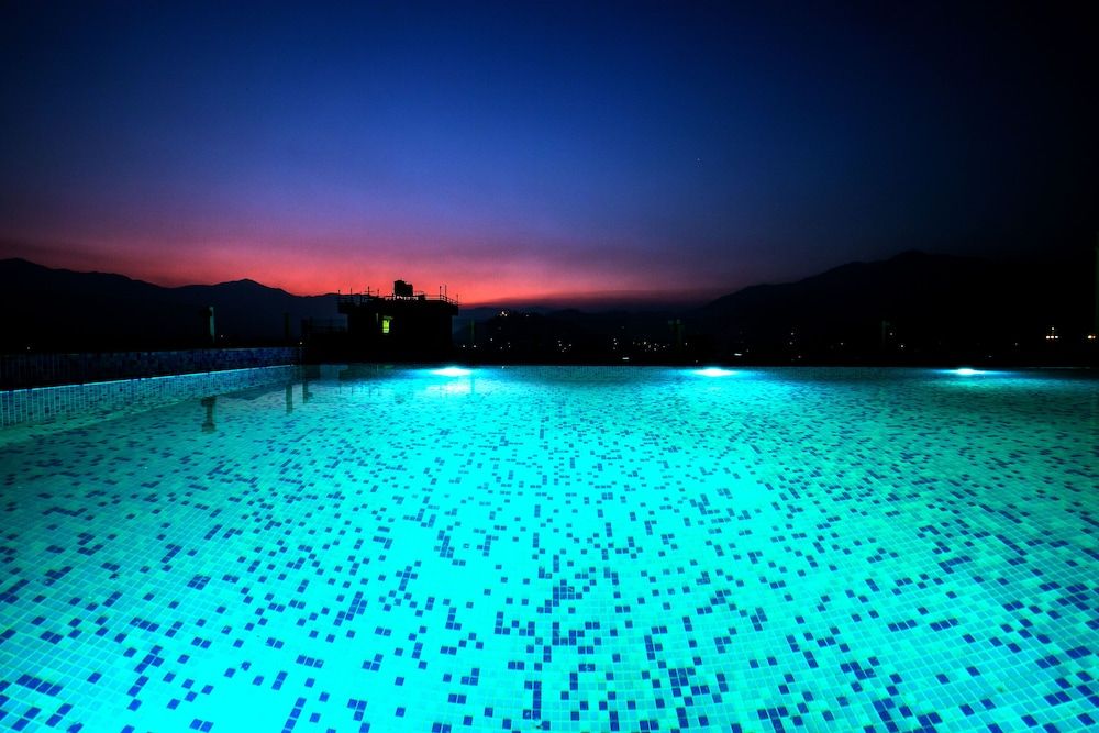 Rooftop pool