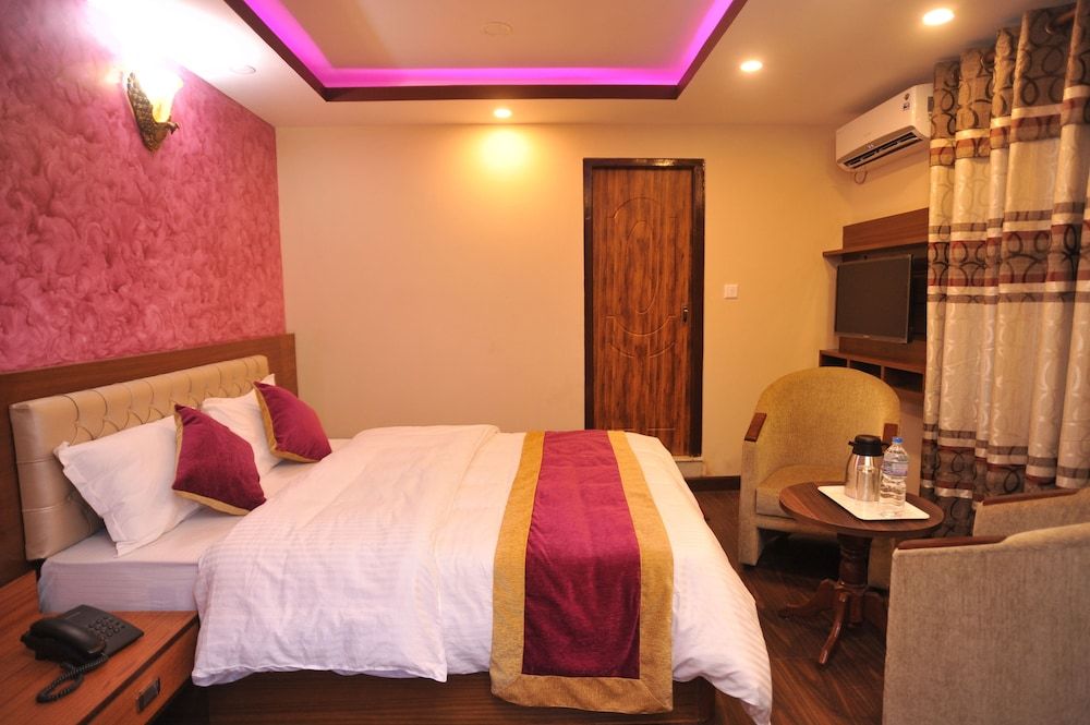 undefined Hotel Arati 6