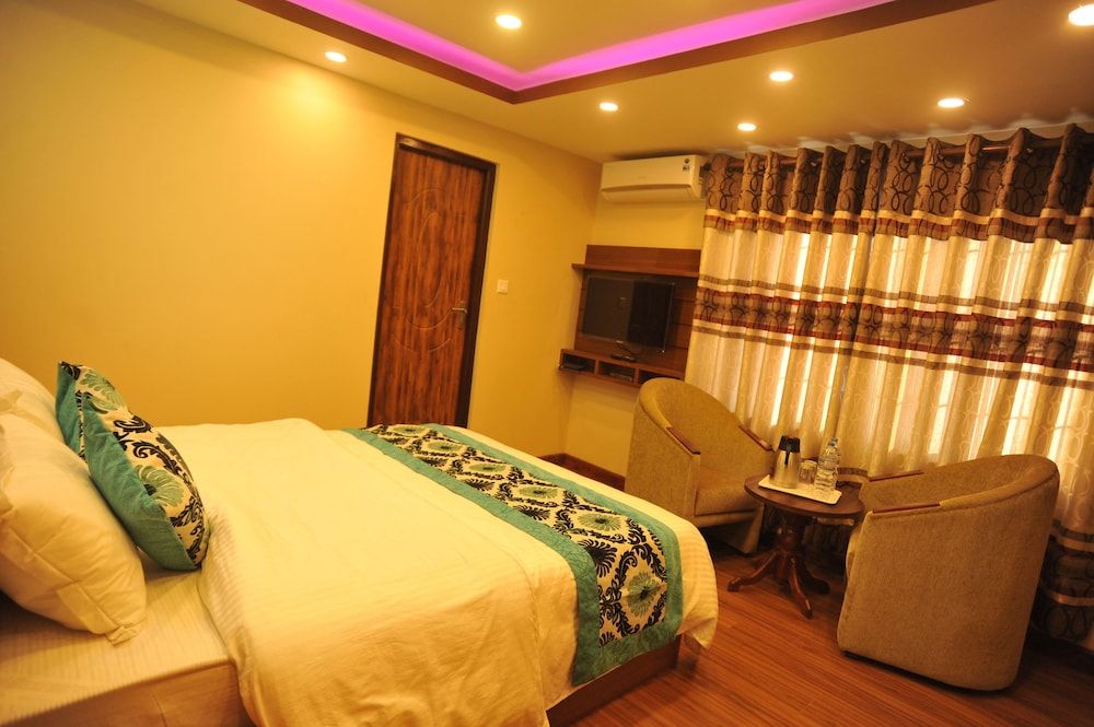 Hotel Arati Superior Double Room 4