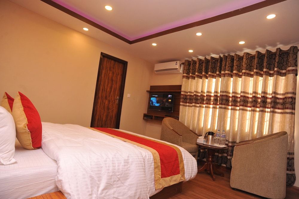 Hotel Arati Superior Double Room 2