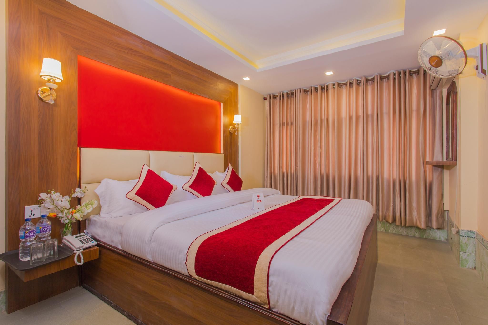 undefined OYO 160 Hotel Shraddha Palace 8