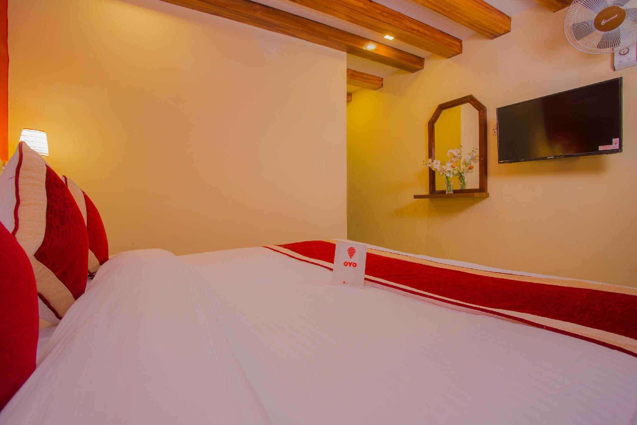 undefined OYO 160 Hotel Shraddha Palace 2