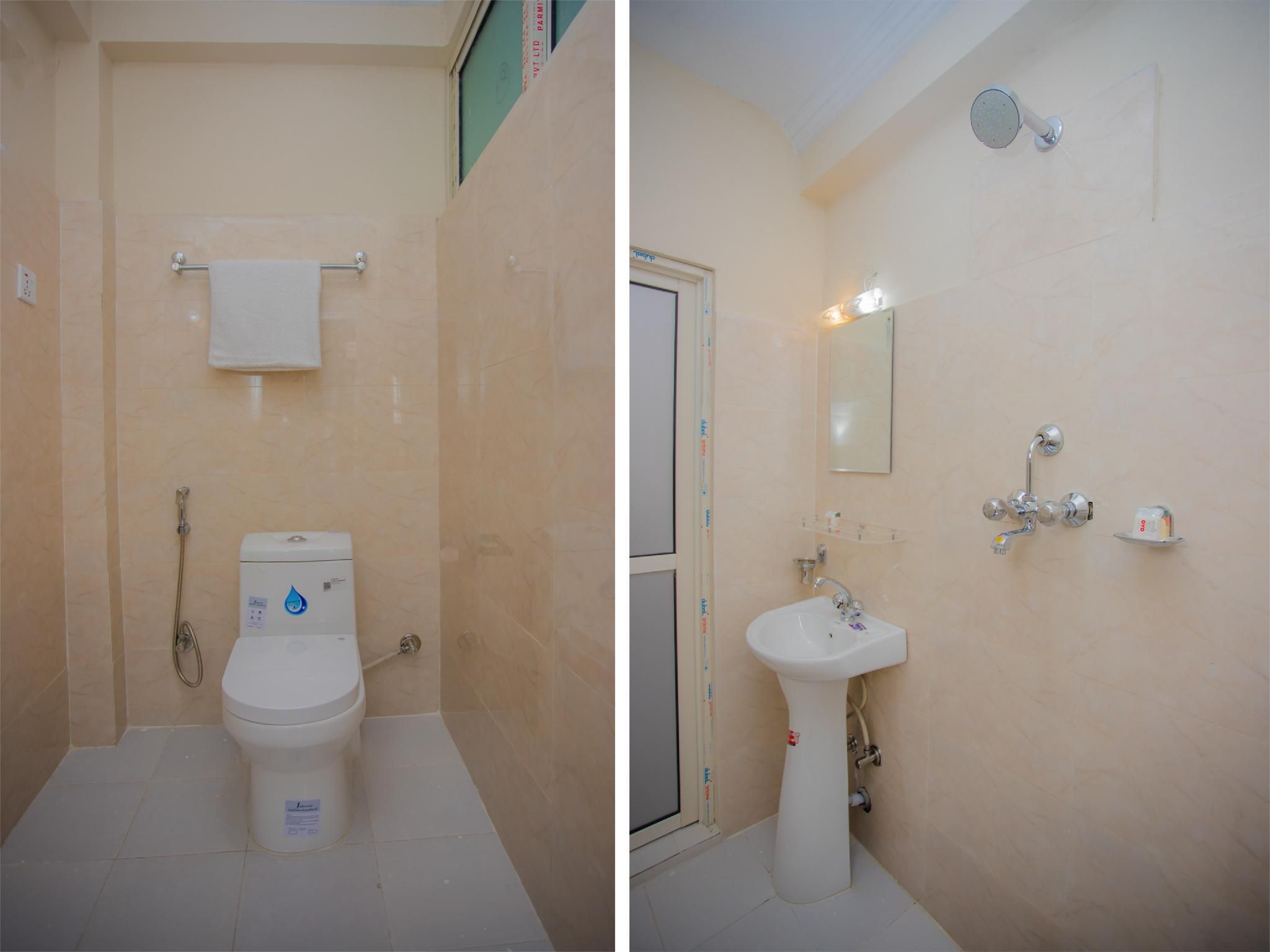 OYO 293 Royal Bouddha Hotel Classic Double or Twin 2