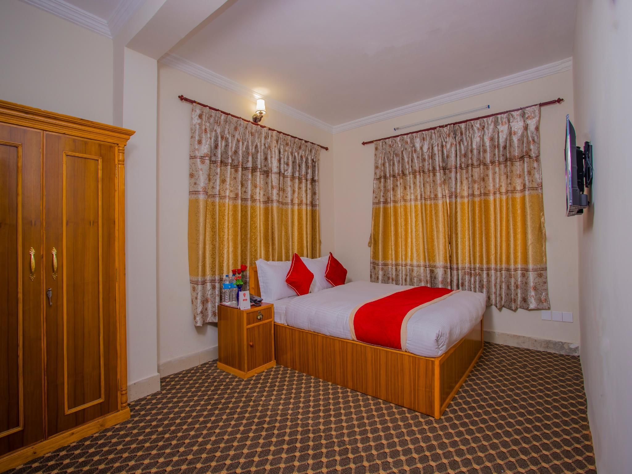 undefined OYO 293 Royal Bouddha Hotel 5