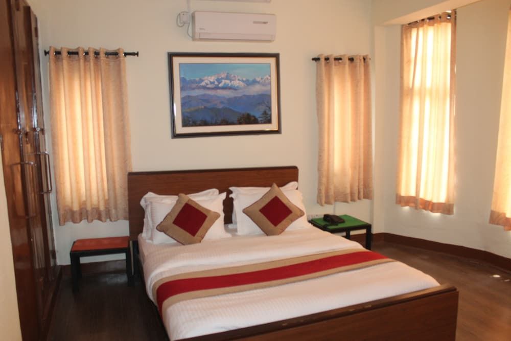 Nepal Himalayas Hotel Pvt Ltd Deluxe Double or Twin Room, 1 Bedroom, Garden View 4