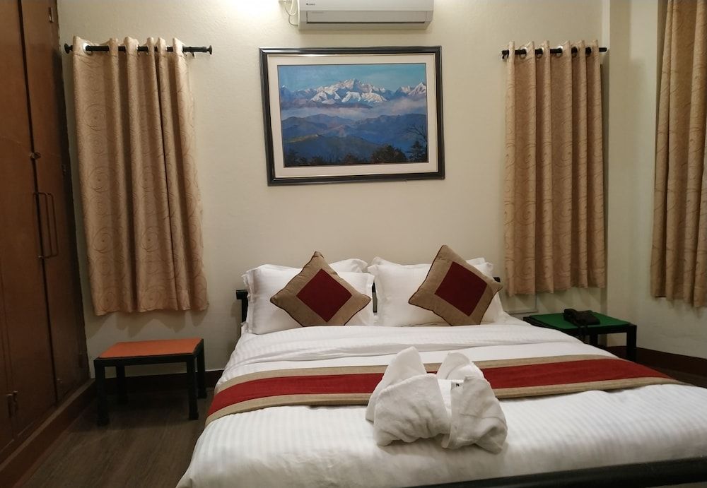 Nepal Himalayas Hotel Pvt Ltd Deluxe Double or Twin Room, 1 Bedroom, Garden View 2