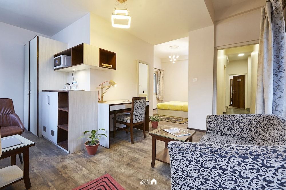 Rani Kunj by Casa Deyra Luxurious 1BR w/ huge garden