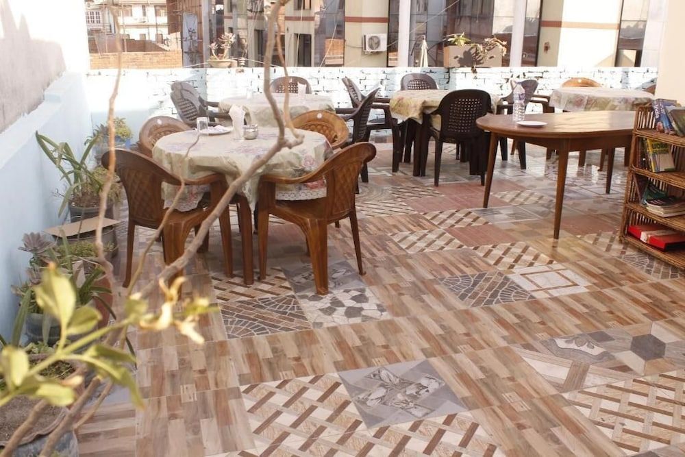 undefined Mountain Backpackers Hostel 10