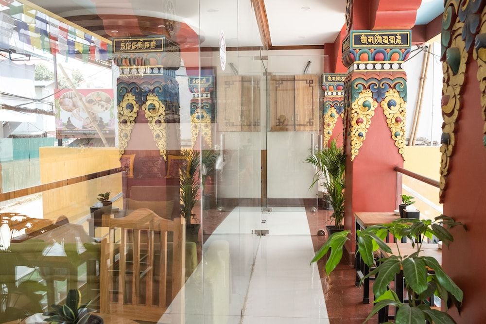 undefined Hotel Yakroo Manang 9