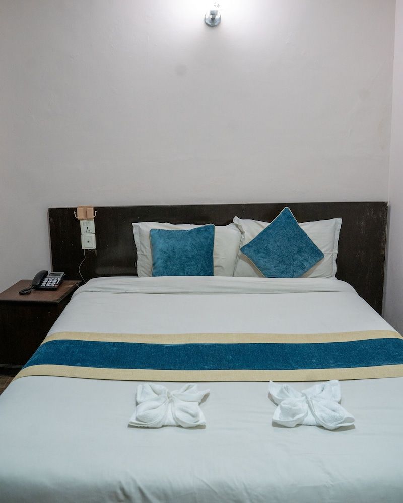 Hotel Royal Mantra Comfort Room 3