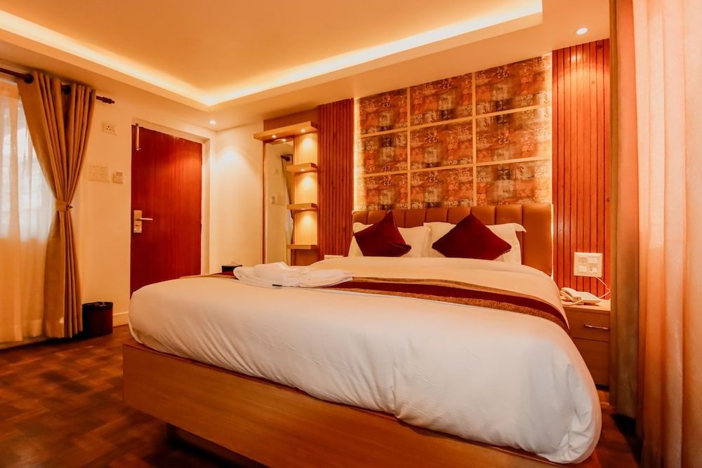 Hotel Elegant Kathmandu Inn Deluxe Double Room 7
