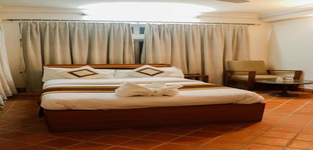 undefined MeroStay 124 2