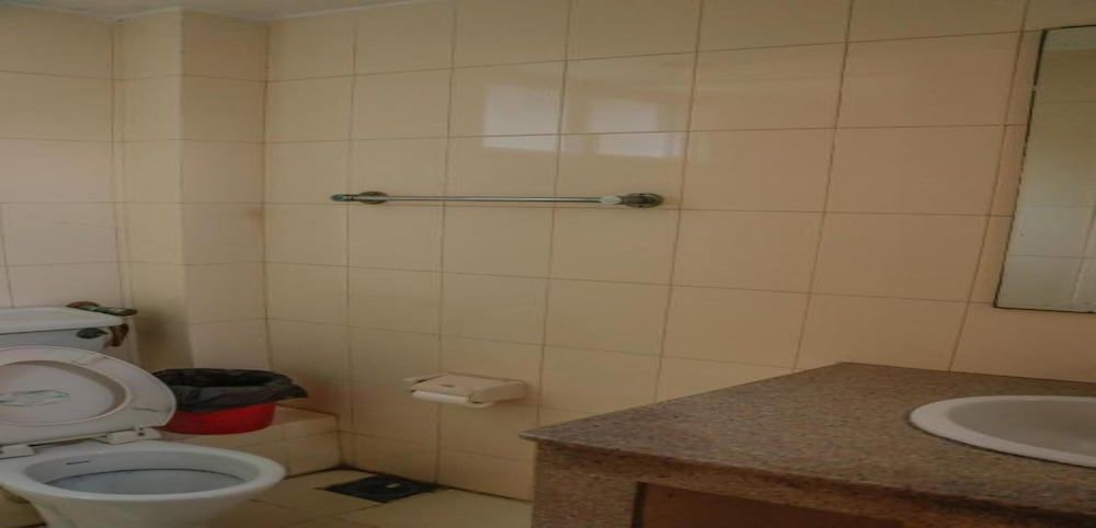 undefined MeroStay 124 8