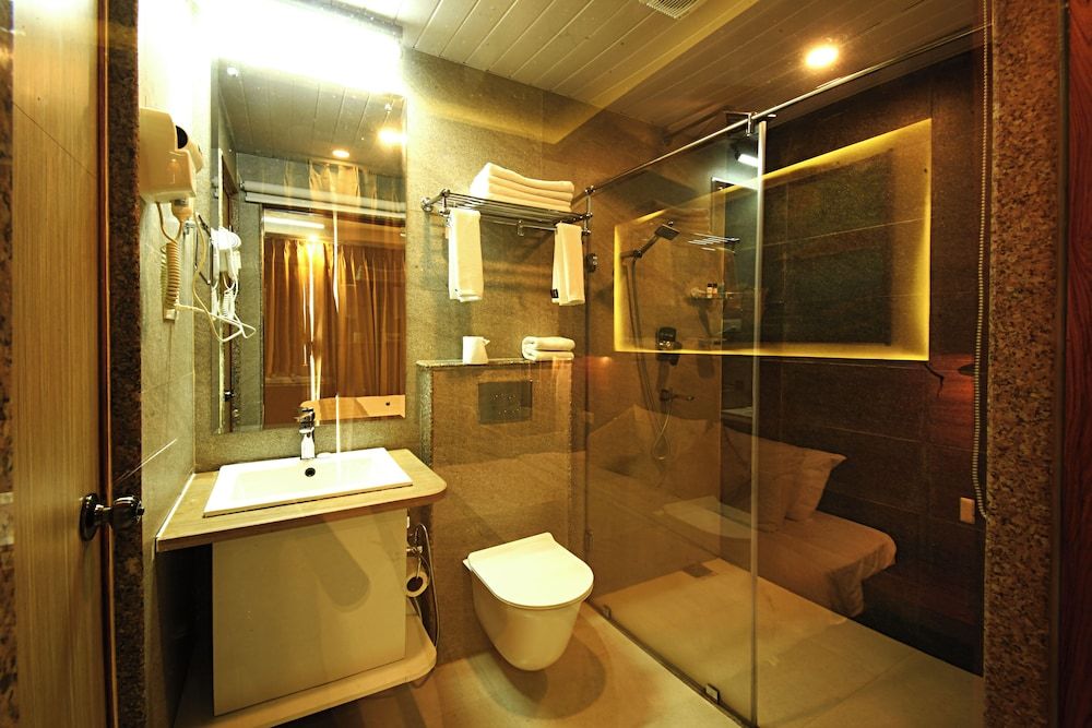 undefined Woodapple Hotel and Spa 9