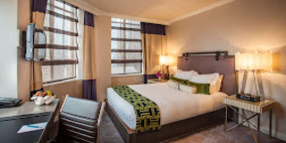 MeroStay012 Hotel Thousand Deluxe Room 2