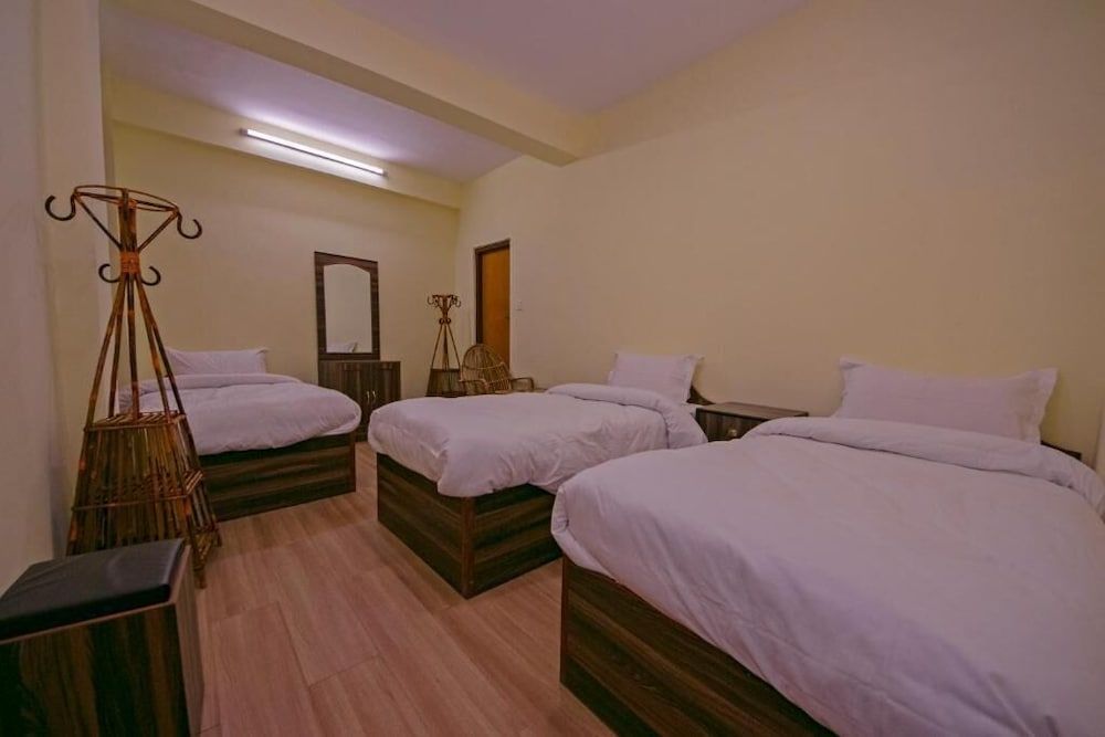 undefined Hotel Thousand