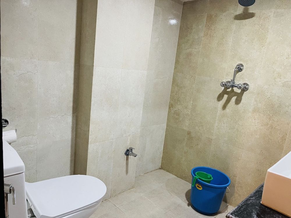 undefined Hotel Lotus Grand 10