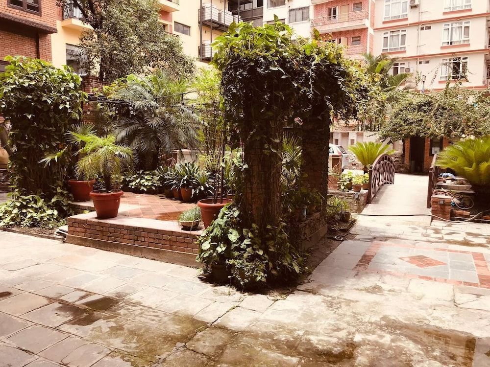 undefined Courtyard Pujan Hotel 9