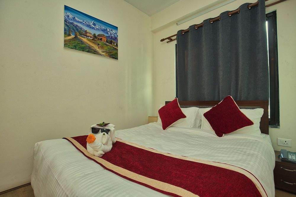 Hotel Grand View Deluxe Double Room 10