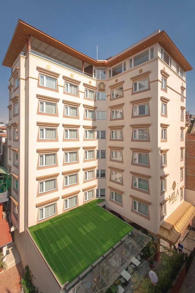 undefined Mila Hotel 5