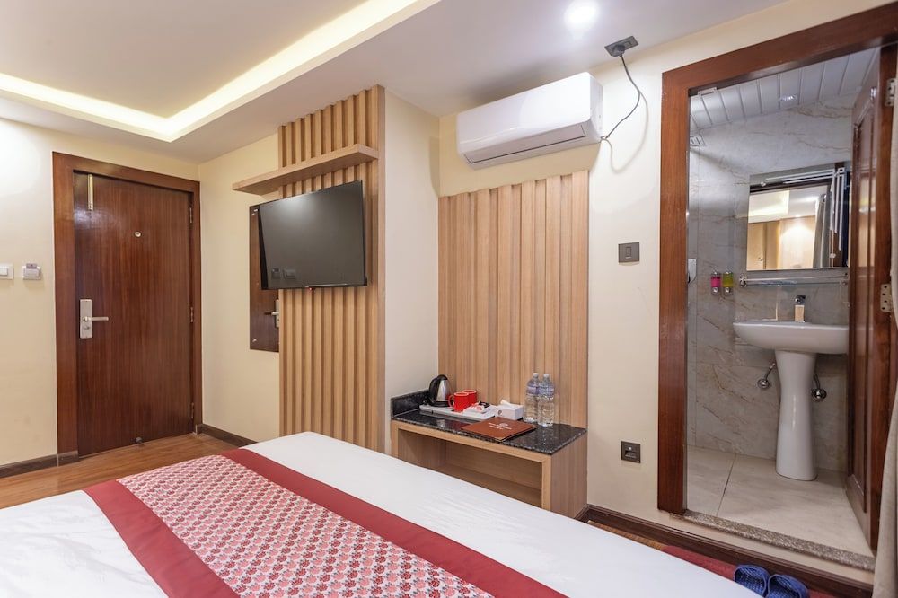 Amarawati Boutique Hotel Deluxe Single Room 5