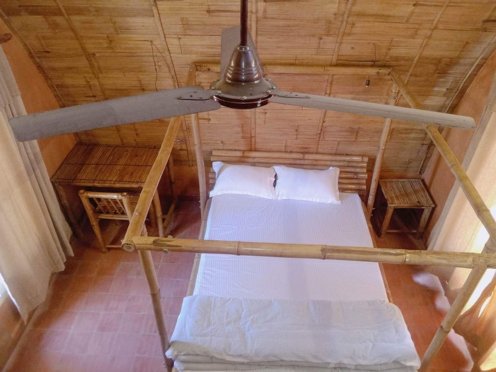 Nepal Himalayan Paulownia Resort Comfort Chalet 3