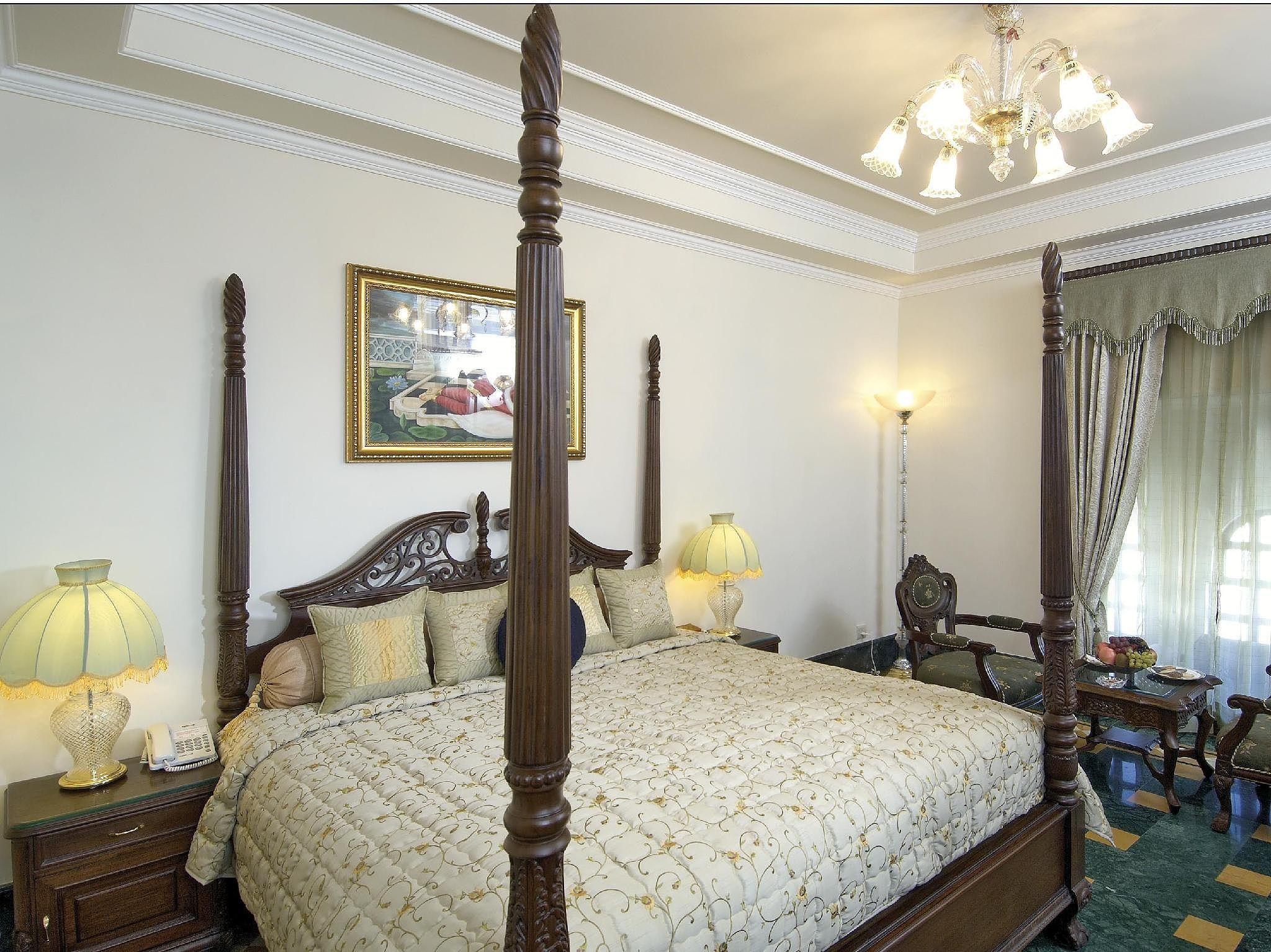 Shiv Vilas Resort Elegant Room 2