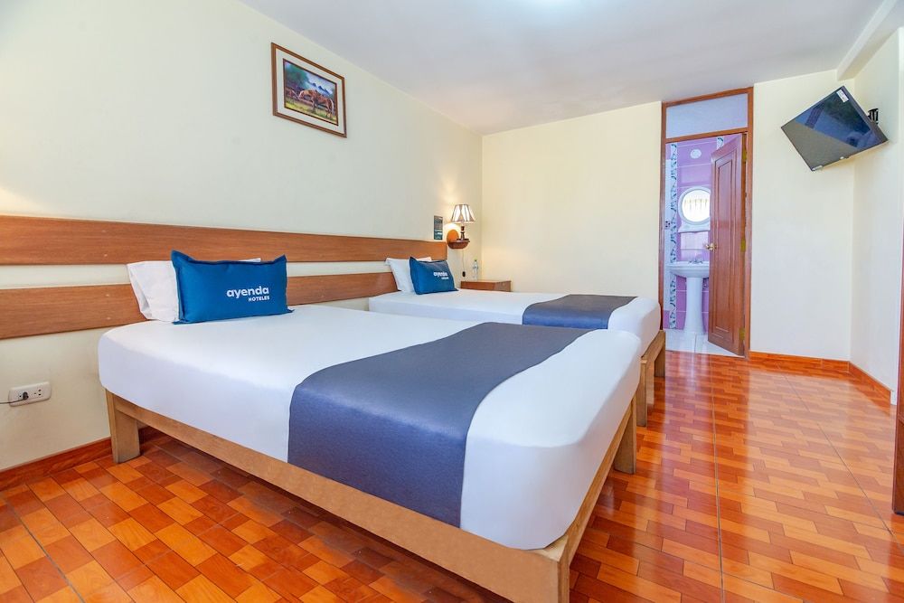 Standard Twin Room