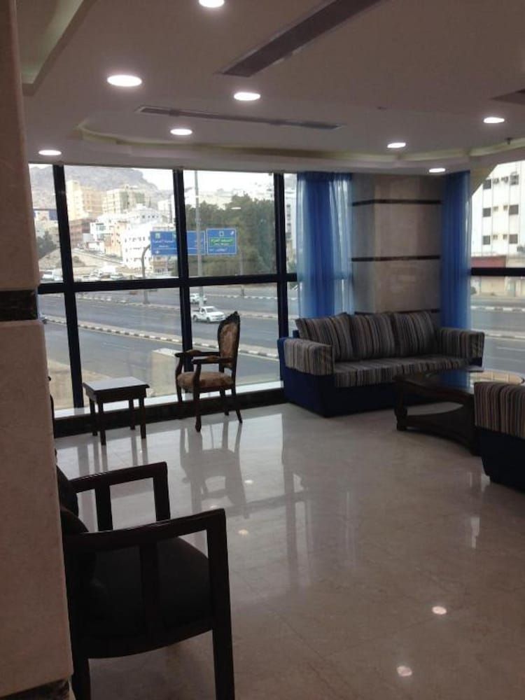 undefined Diyar Almashaer Hotel 2