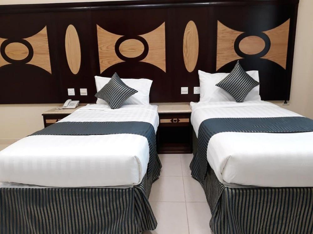 undefined Diyar Almashaer Hotel 10