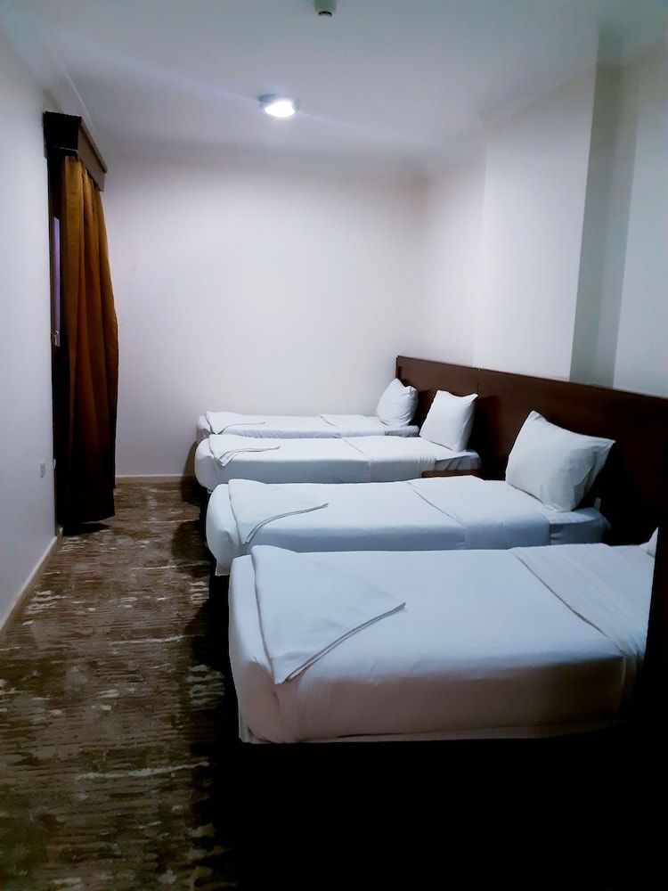 undefined Manarat Al Eman Hotel 6