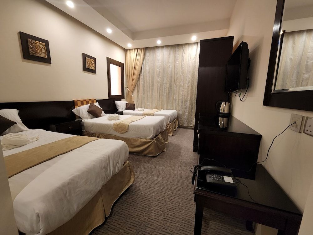 Joury Al mashaar Deluxe Double Room 6