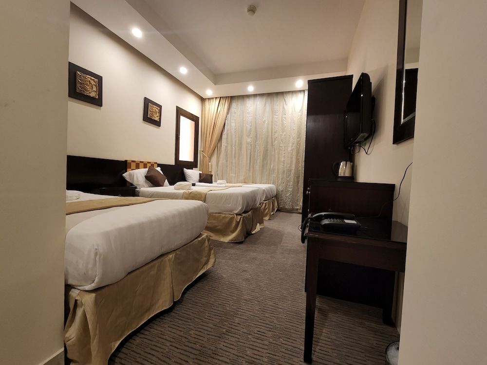 Joury Al mashaar Deluxe Double Room 5