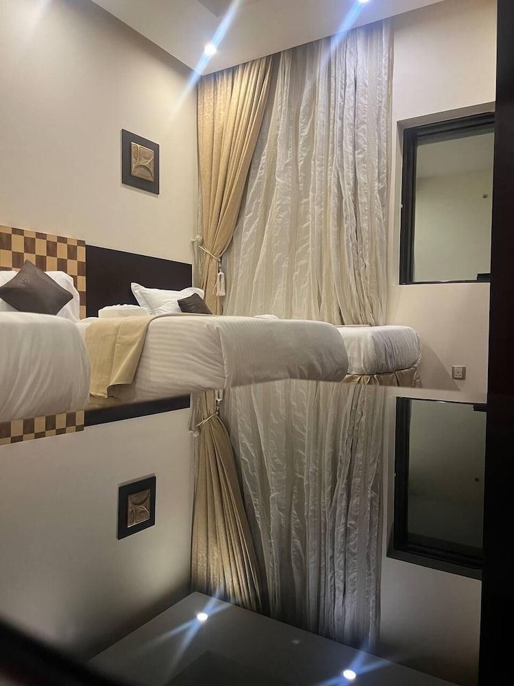Joury Al mashaar Deluxe Double Room 9
