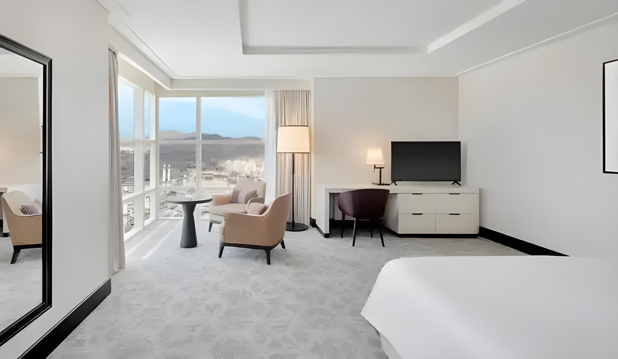 Superior Suite Kaaba View