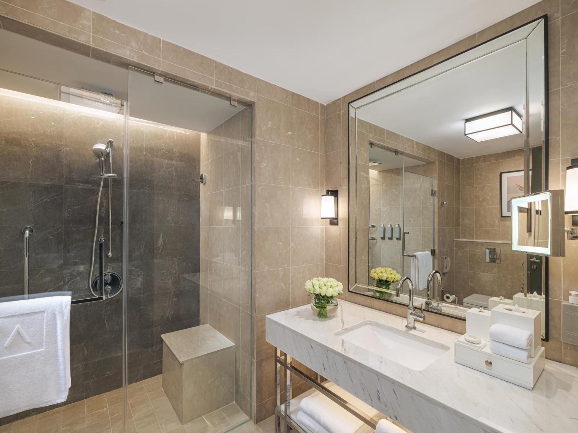 Premier Room Twin Partial Haram View