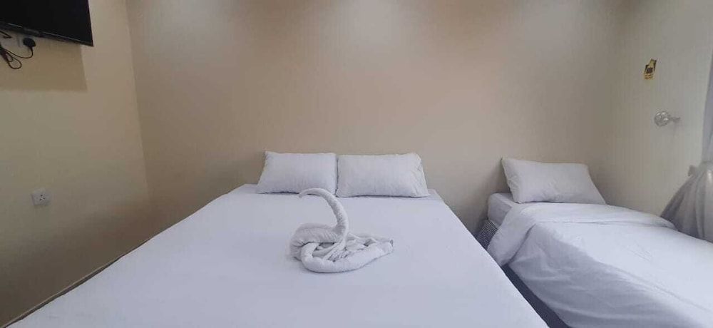 undefined Kawther Albarka 3