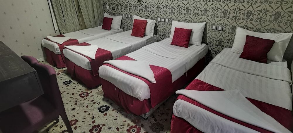 undefined Noor Alsafwah 3 8