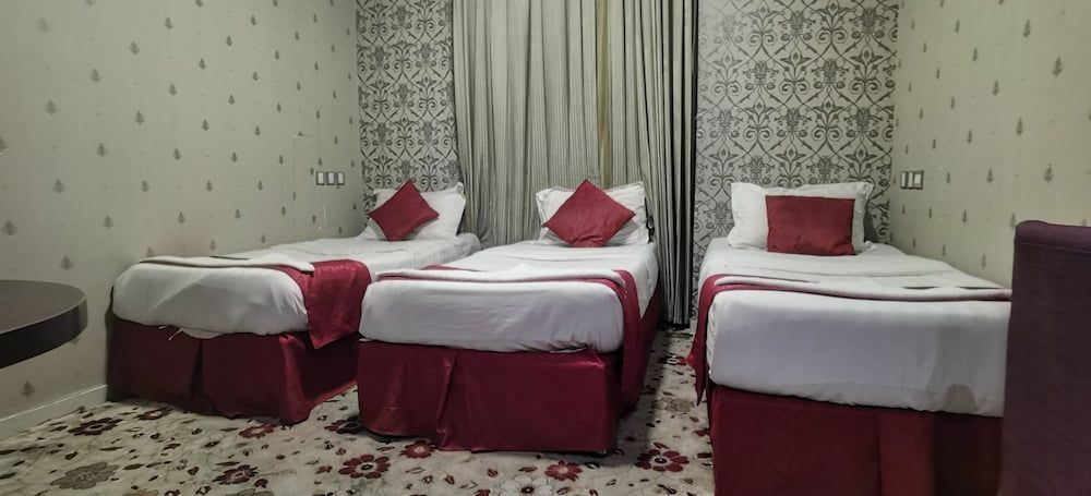 undefined Noor Alsafwah 3 6