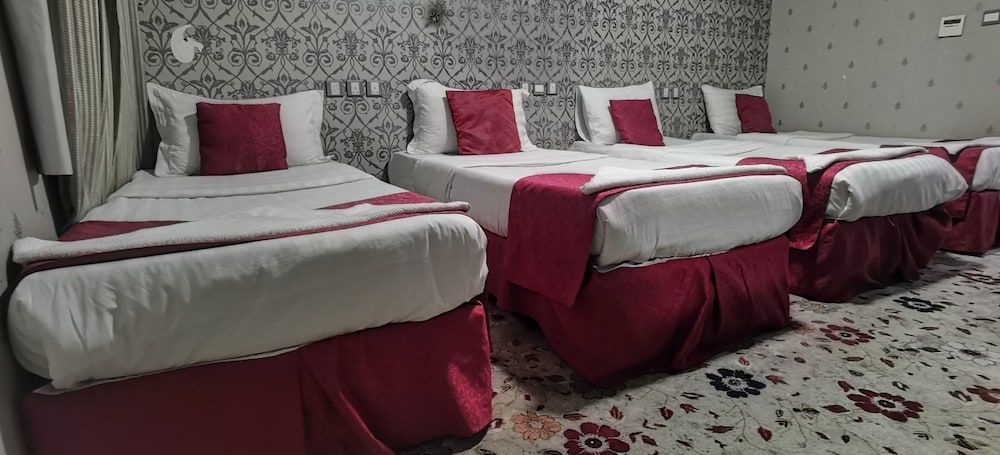 undefined Noor Alsafwah 3 7