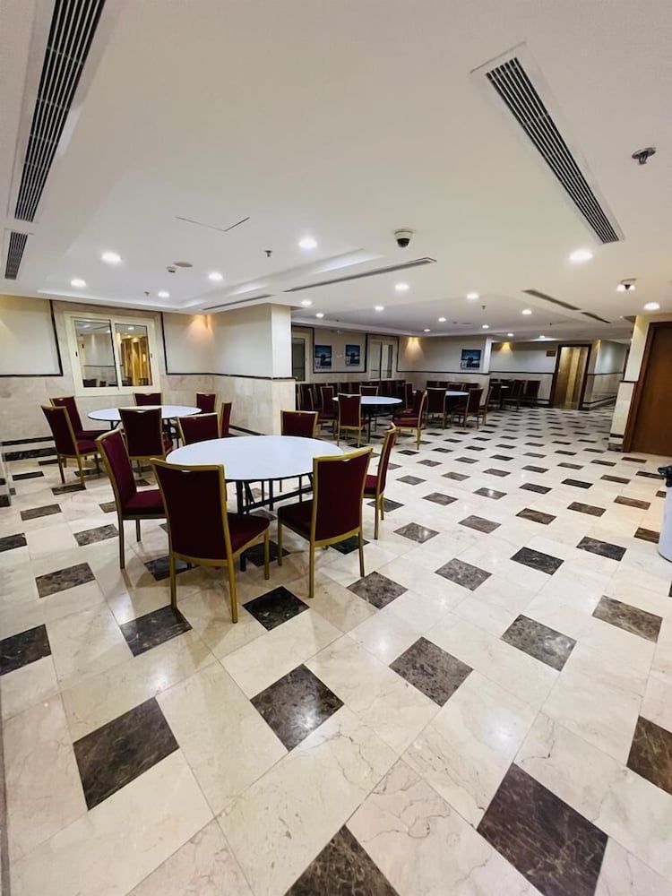 undefined HOTEL BURJ AL AMJAD 2 6