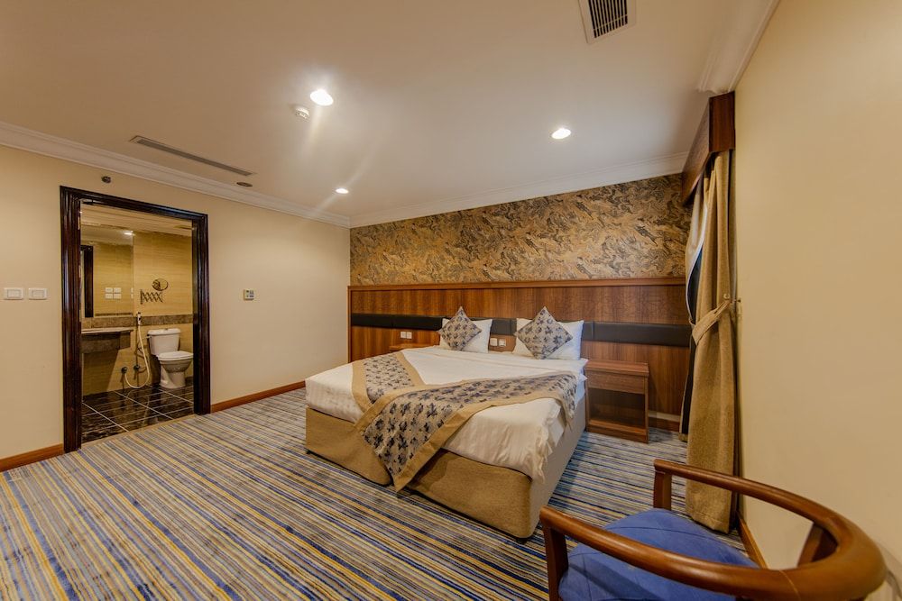 undefined QIMMA HIGAZIA