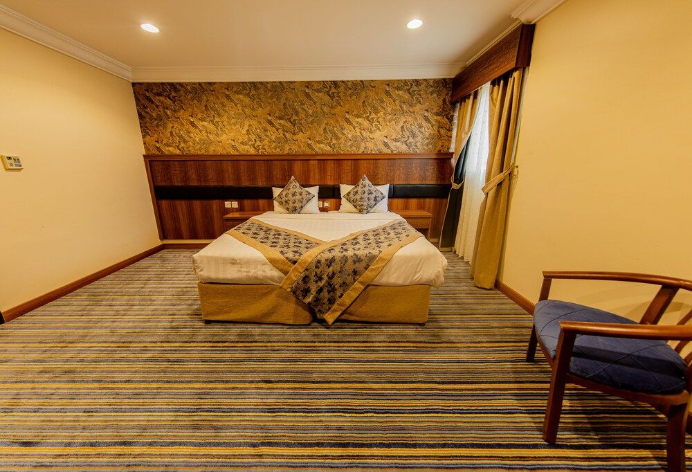 undefined QIMMA HIGAZIA 6