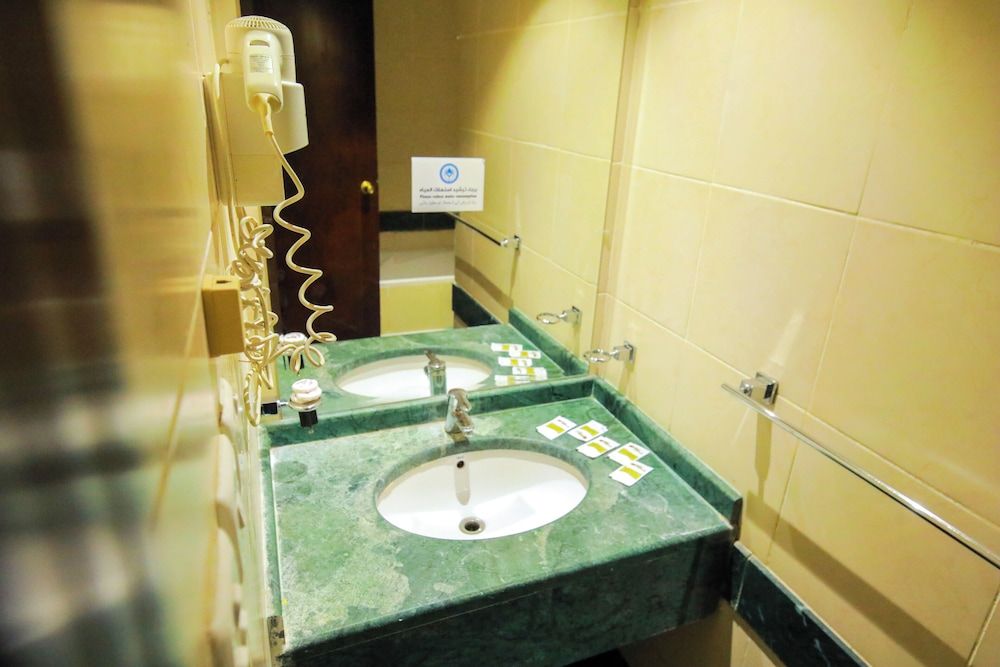 Orouq Al-Dahab Hotel Room and Hall 8