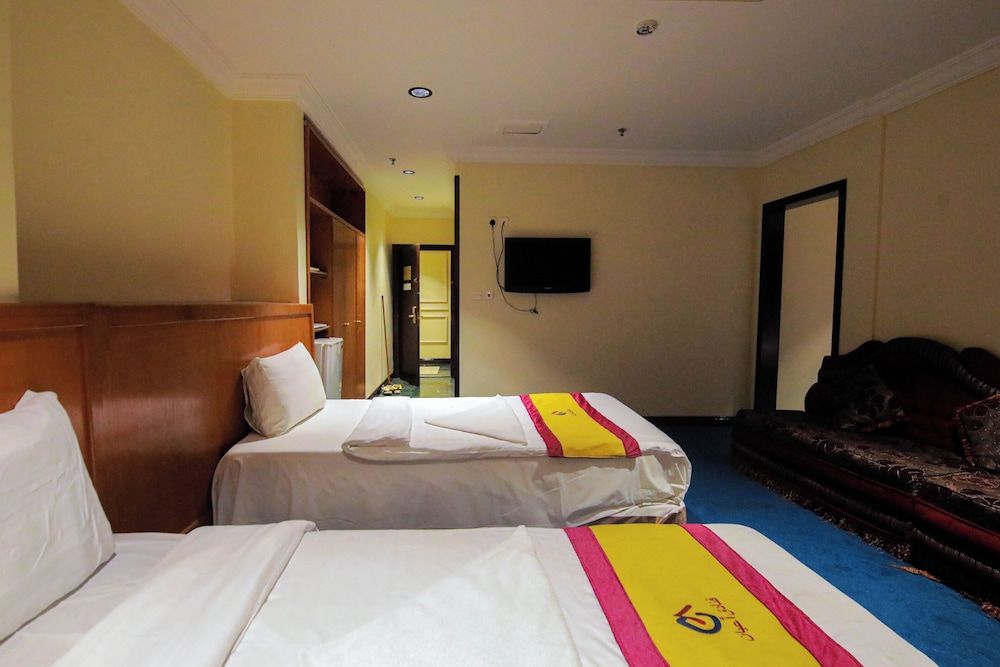 Orouq Al-Dahab Hotel Room and Hall 2