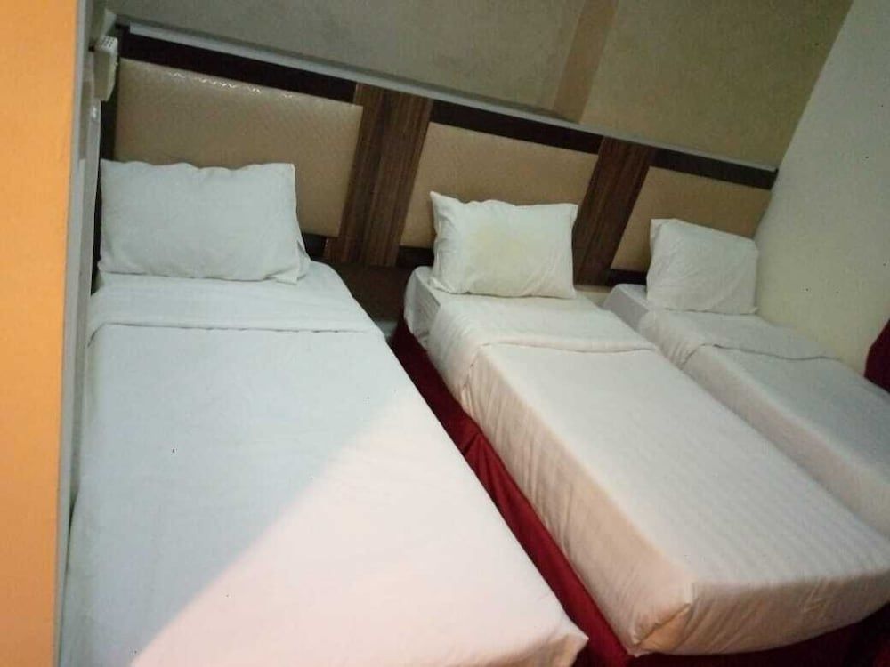 undefined Lulu Aleman Tawer 3