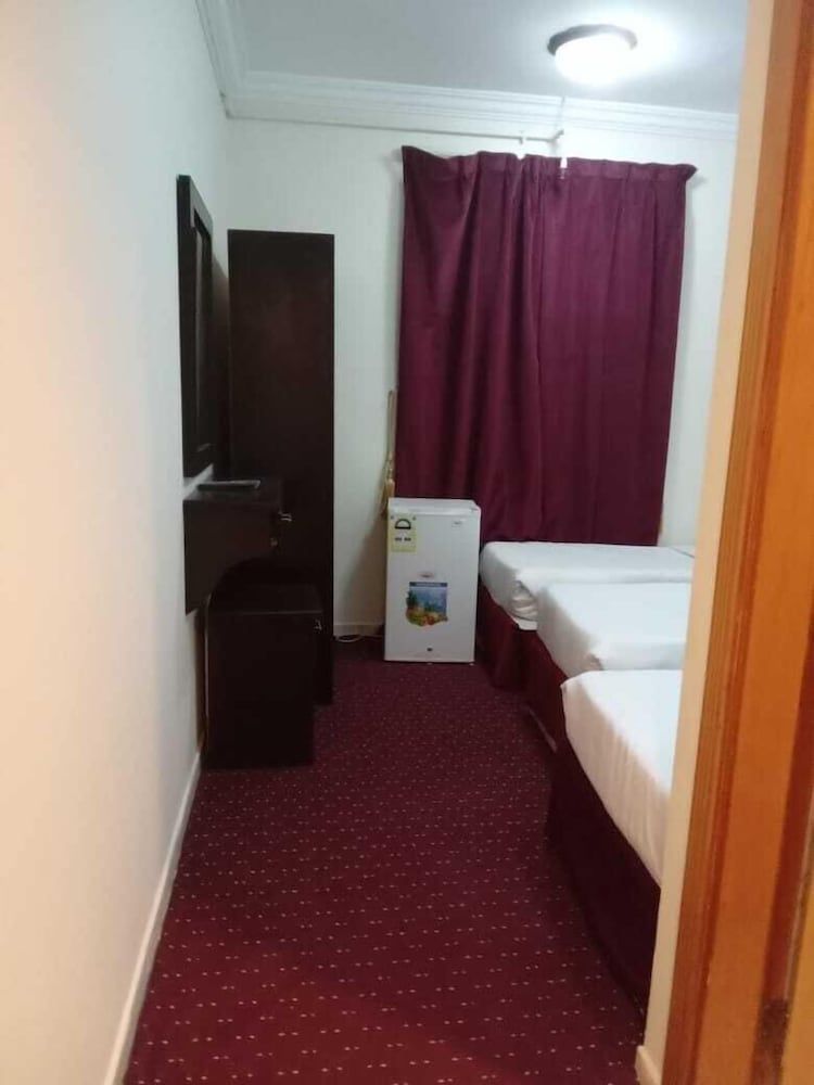 undefined Lulu Aleman Tawer 5