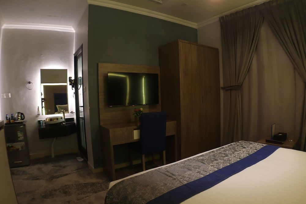 Swat Olaya Hotel Apartments Standard Room with Bathroom 8